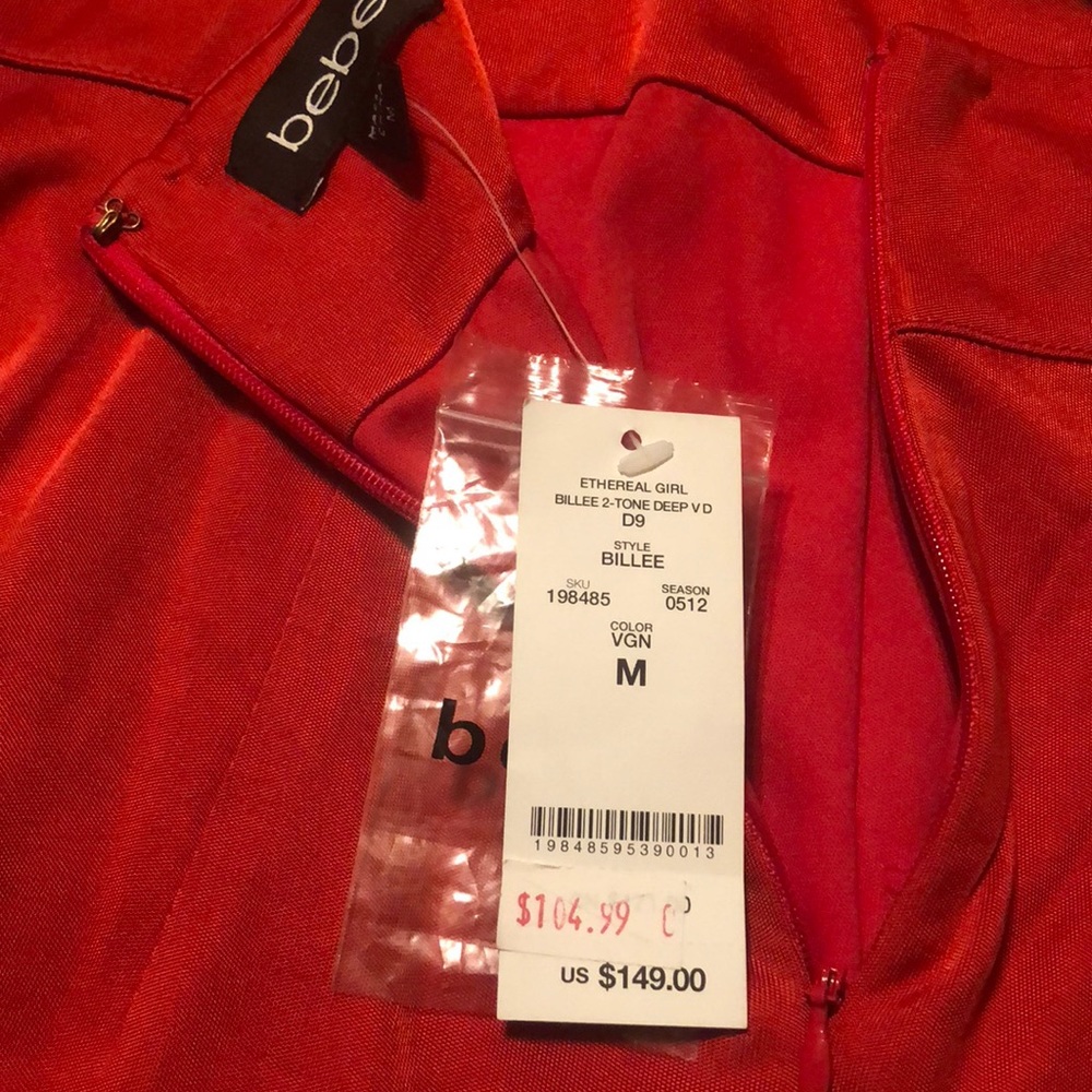 Dress - Picture 3 of 3